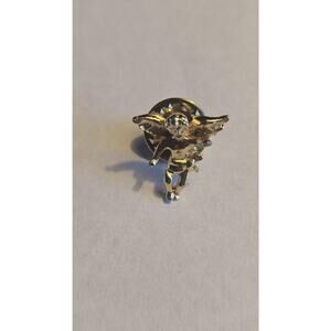 Gold Tone Angel Lapel Pin Cherub Wings Guardian Love Tie Tack Costume Jewelry